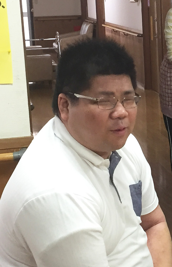 荻 将彰　介護職員